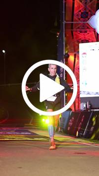 BIB:  <button type="button" onclick="openModal(27085392)" class="btn btn-primary btn-sm float-right" data-toggle="modal" data-target=".modal-high-quality">
                <i class="fa fa-download"></i> Download
                </button>